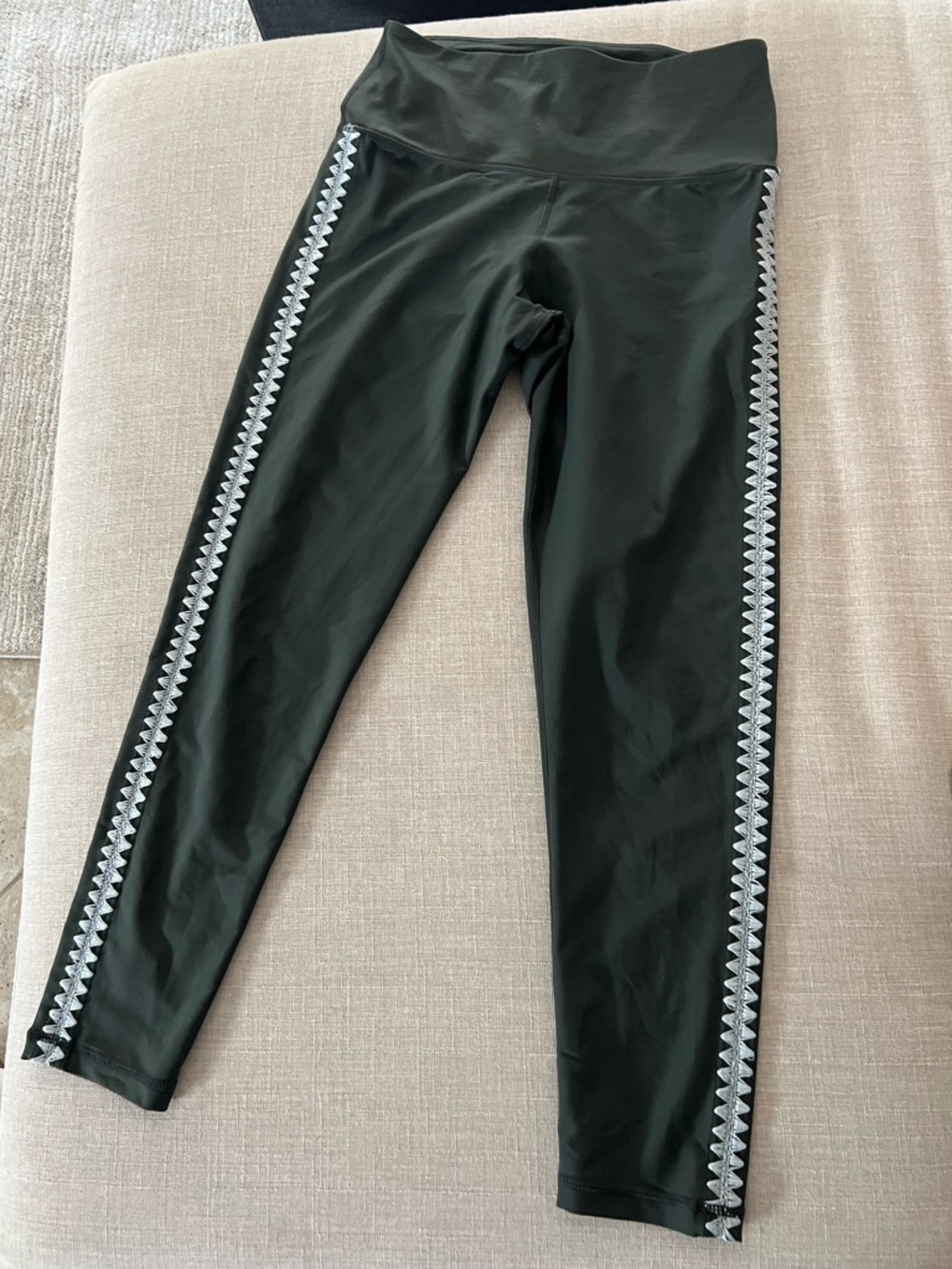 The Upside - Embroidered Stretch Leggings - Size 8 - Anthracite